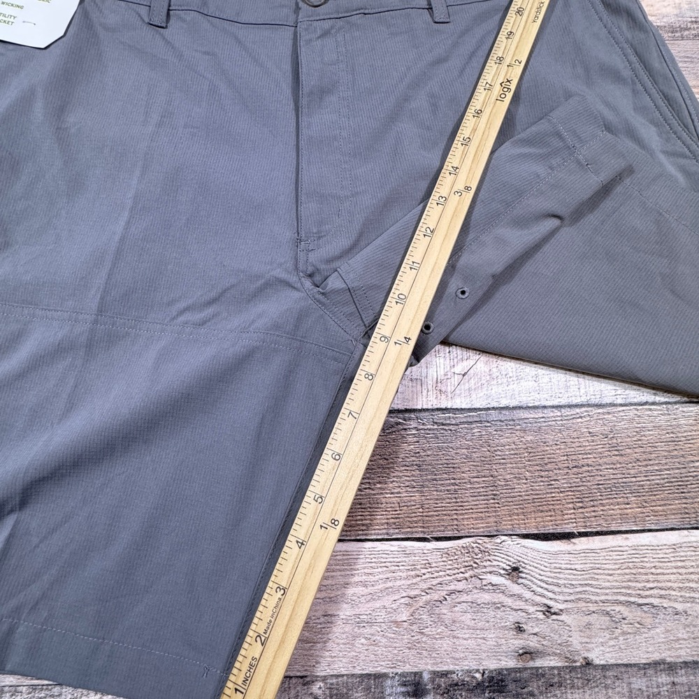 Savane Mens‎ Cargo Shorts Smoked Pearl Grey Size 40 NWT Stretch Wicking Utility - Picture 7 of 7